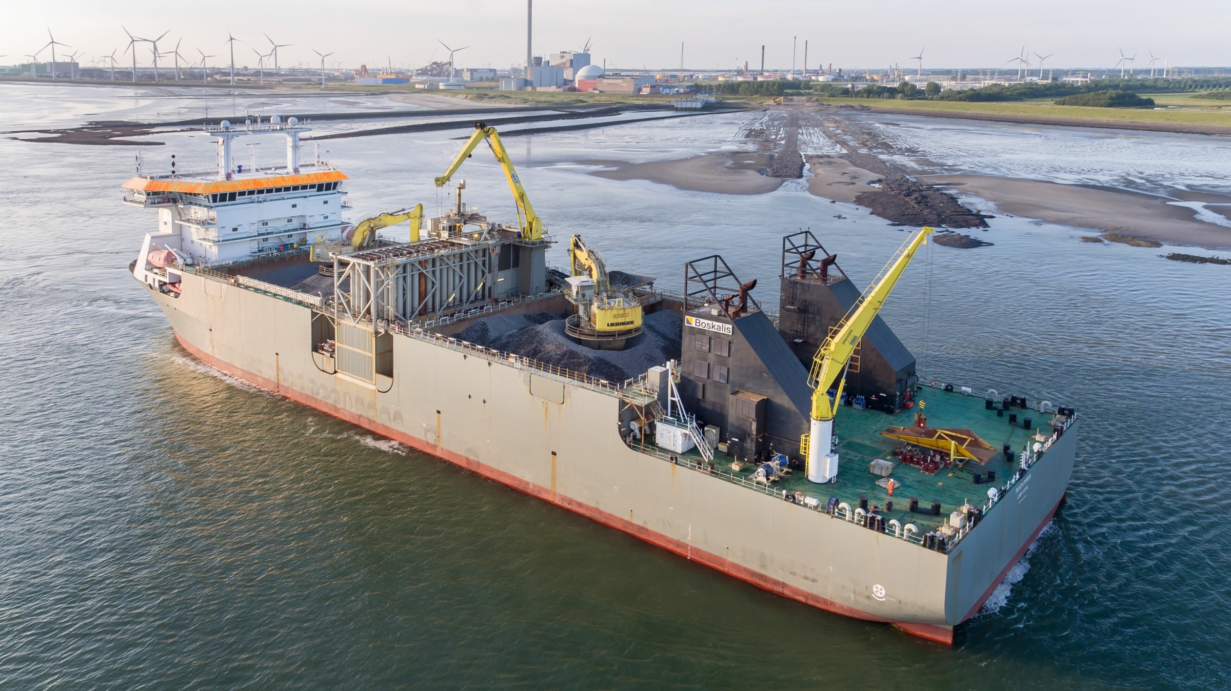 Consortium of Boskalis, Bouygues and Saipem selected for Fecamp Offshore Wind Farm foundations