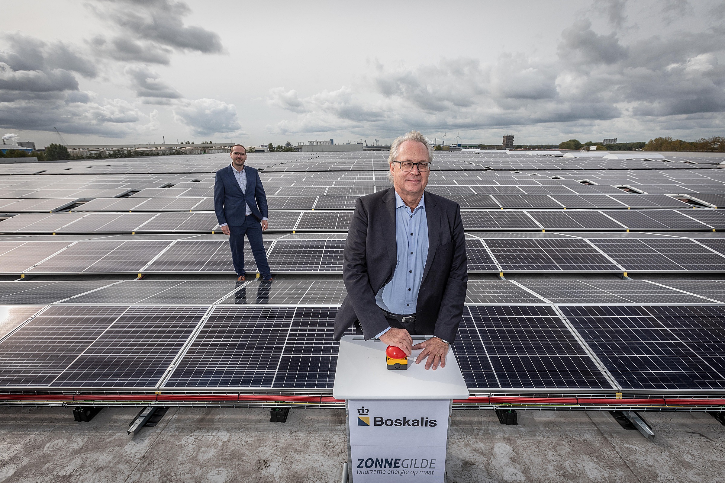 Boskalis takes 5,350 solar panels into use, representing 15% of own energy consumption in the Netherlands