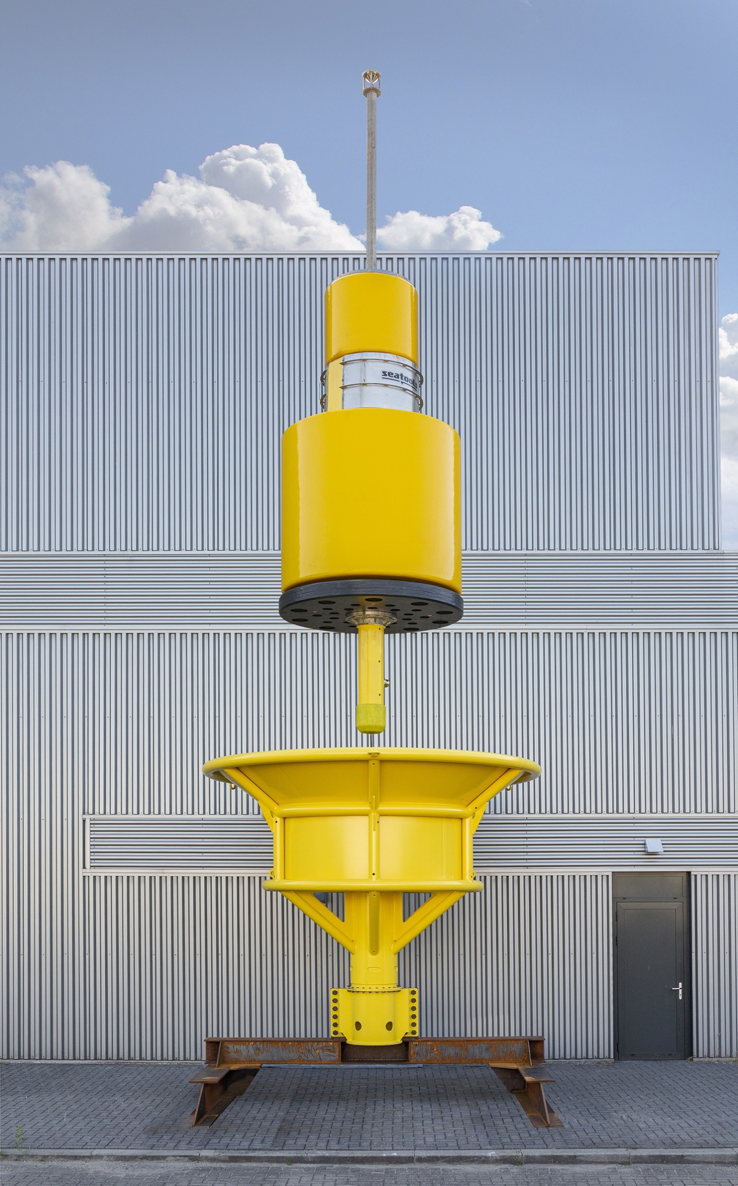 Seatools equips Boskalis with plough position monitoring buoy